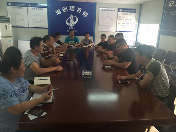 公司開展送清涼活動(圖3) 公司開展送清涼活動(圖3)