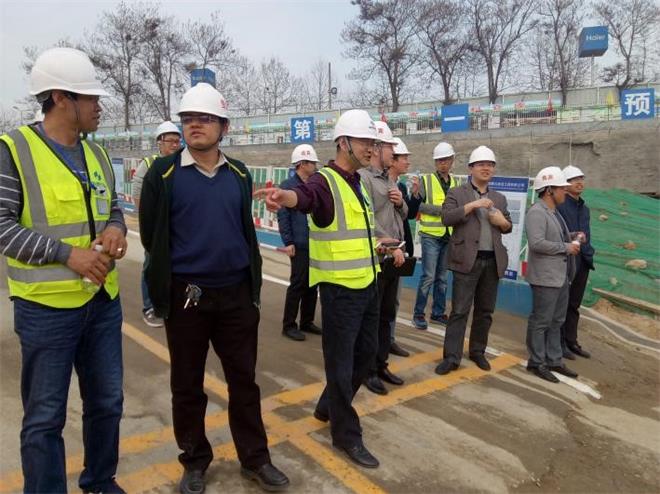 海爾地產(chǎn)2017年第一季度生產(chǎn)大會在我公司海爾云谷項(xiàng)目召開(圖2)