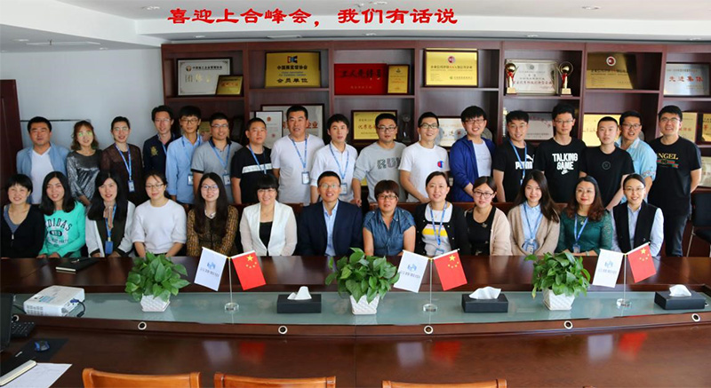 當(dāng)好東道主 奉獻(xiàn)在崗位——中建聯(lián)合人行動在峰會(圖1) 當(dāng)好東道主 奉獻(xiàn)在崗位——中建聯(lián)合人行動在峰會(圖1)