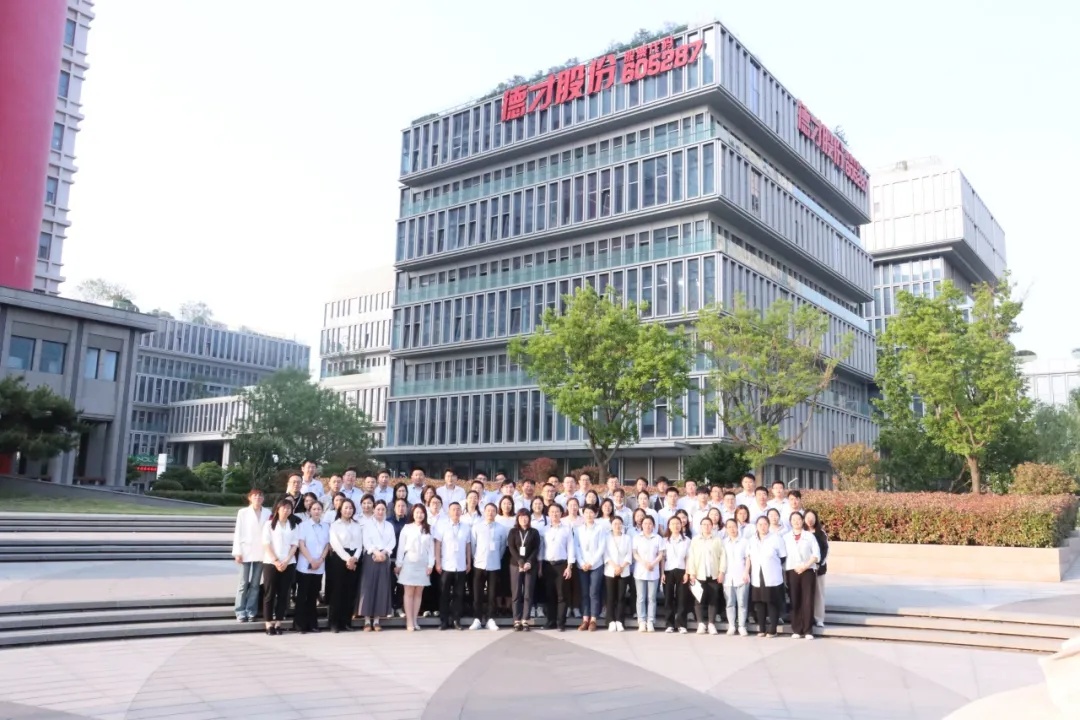 錘煉過(guò)硬本領(lǐng)，打造精益商務(wù) | 中建聯(lián)合第二屆商務(wù)技能競(jìng)賽成功舉辦(圖5)